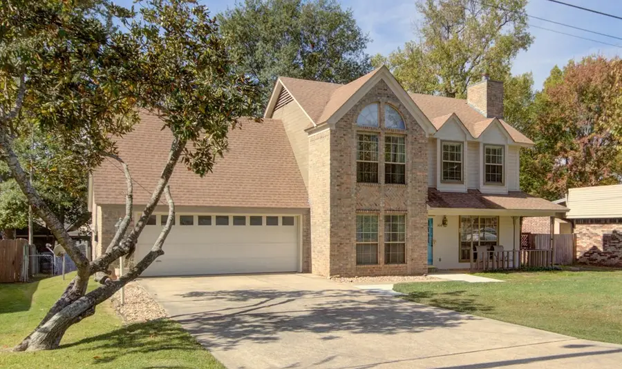404 Cody, Wake Village, TX 75501 - Image #3