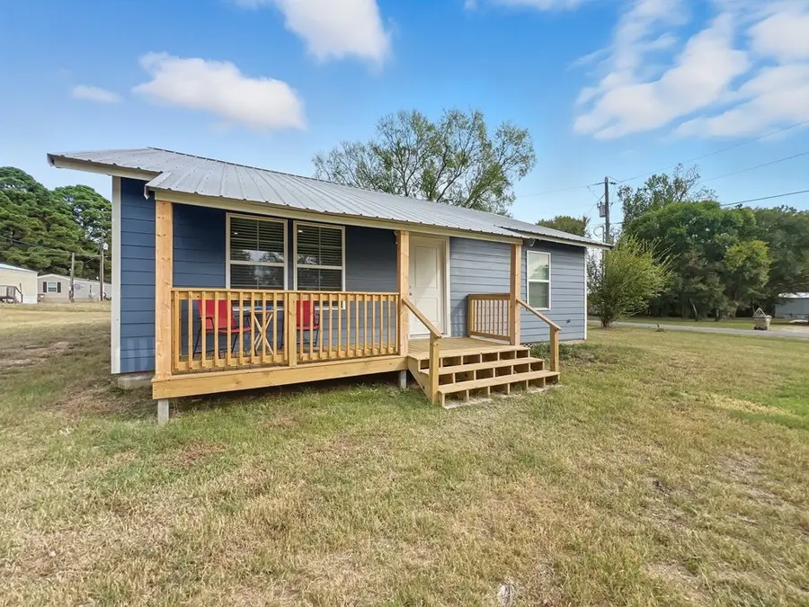 301 Cotton Ford, Maud, TX 75567 - Image #2