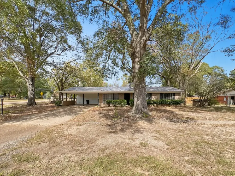 101 Redwood Dr, Texarkana, TX 75501 - Image #3