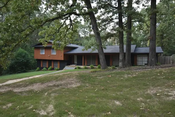 21 Springcreek, Texarkana, TX 75503