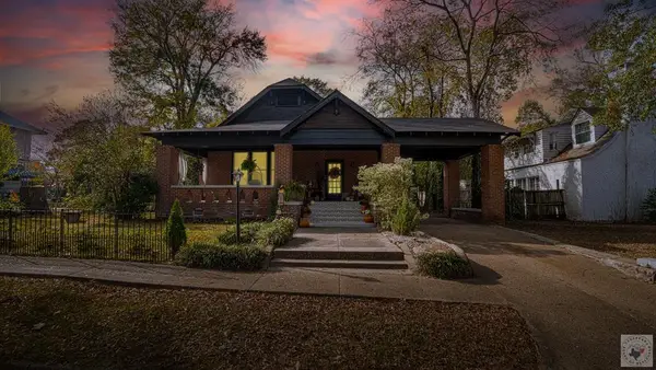 1215 Locust, Texarkana, AR 71854