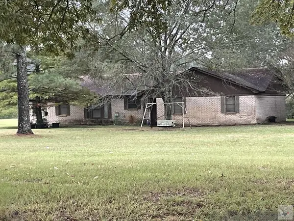 305 Little River 35, Ashdown, AR 71822