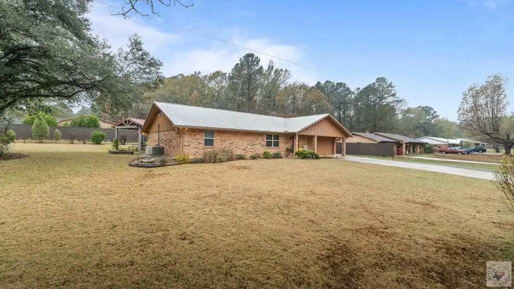 801 SE Cr3433, Queen City, TX 75572 - Image #1