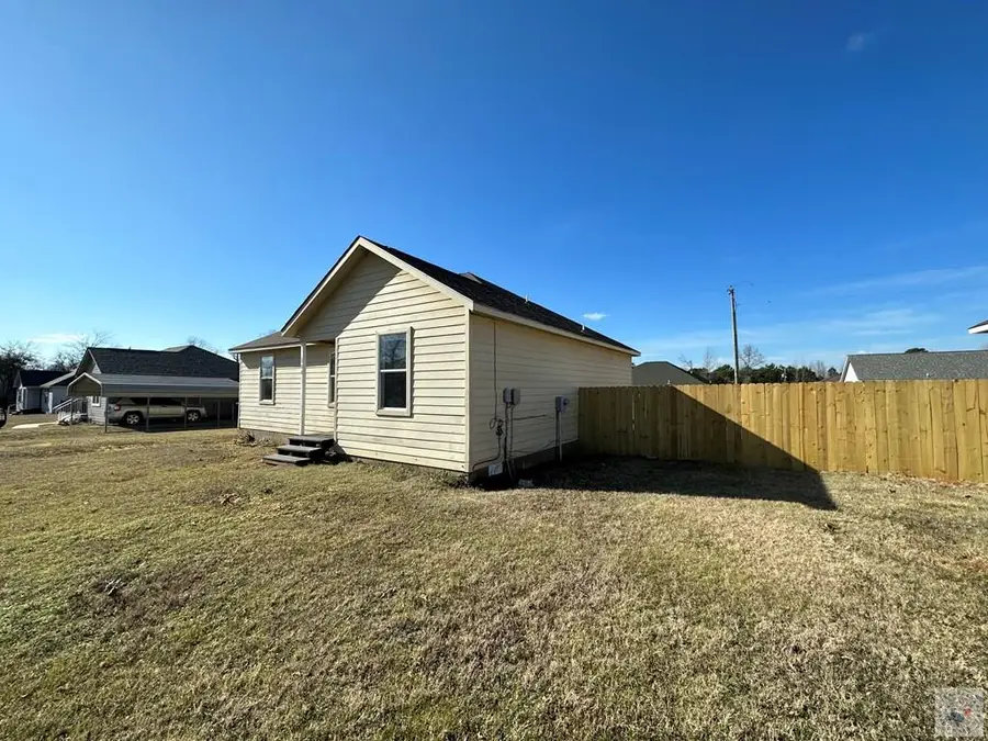 144 S Burgess, Fouke, AR 71837 - Image #2
