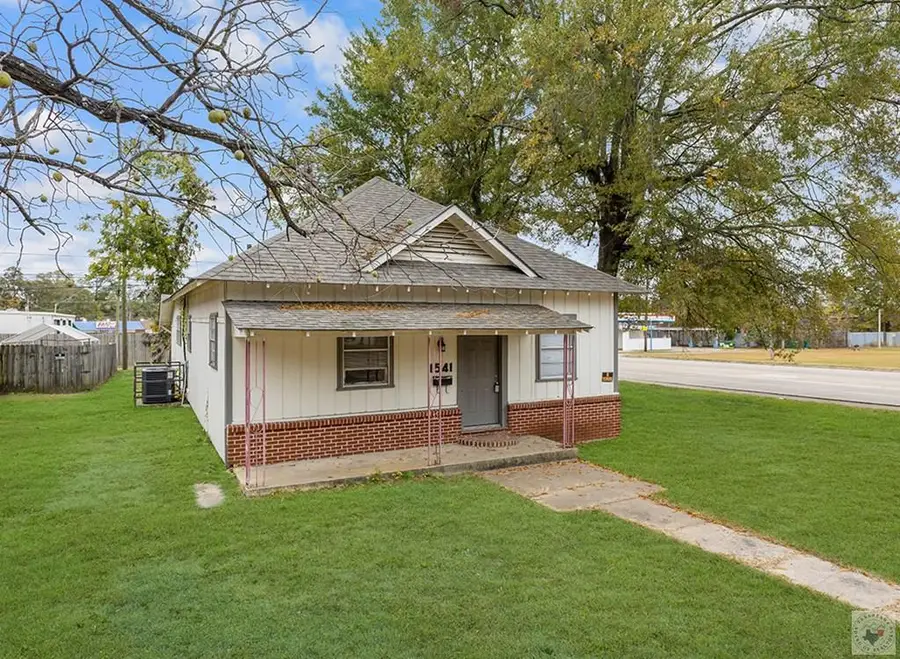 1541 W Martin Luther King Jr. Blvd, Texarkana, TX 75501 - Image #2
