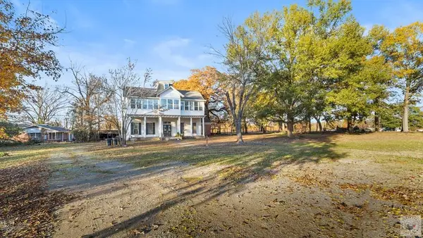 215 Bell Ave, Texarkana, AR 71854