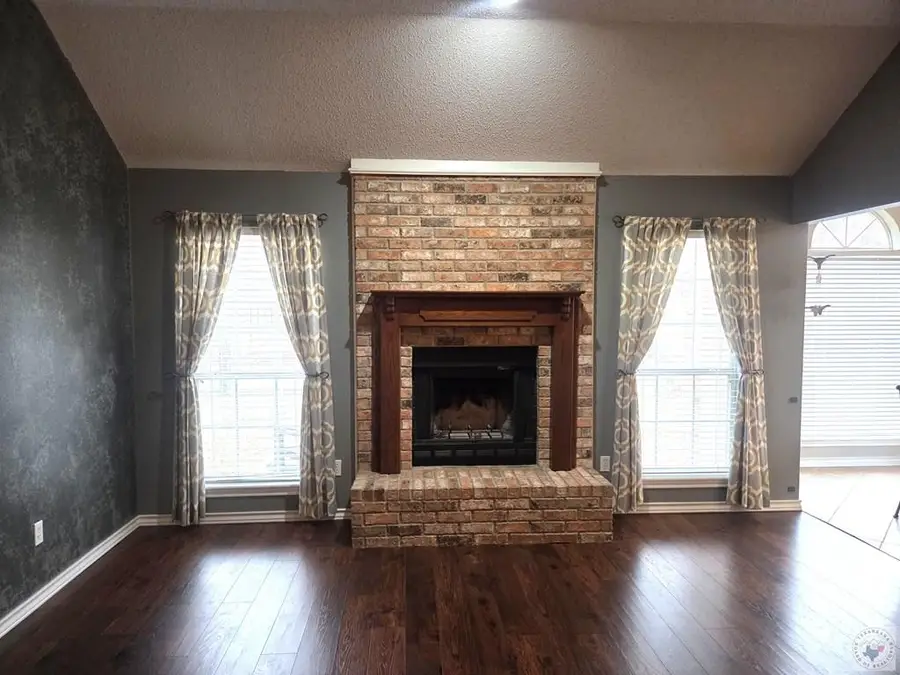 3005 Brittney Ln, Texarkana, TX 75503 - Image #2