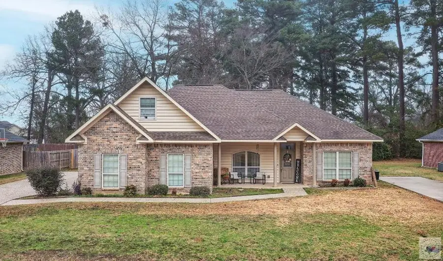 6910 Woodmere Ct., Texarkana, TX 75503 - Image #3