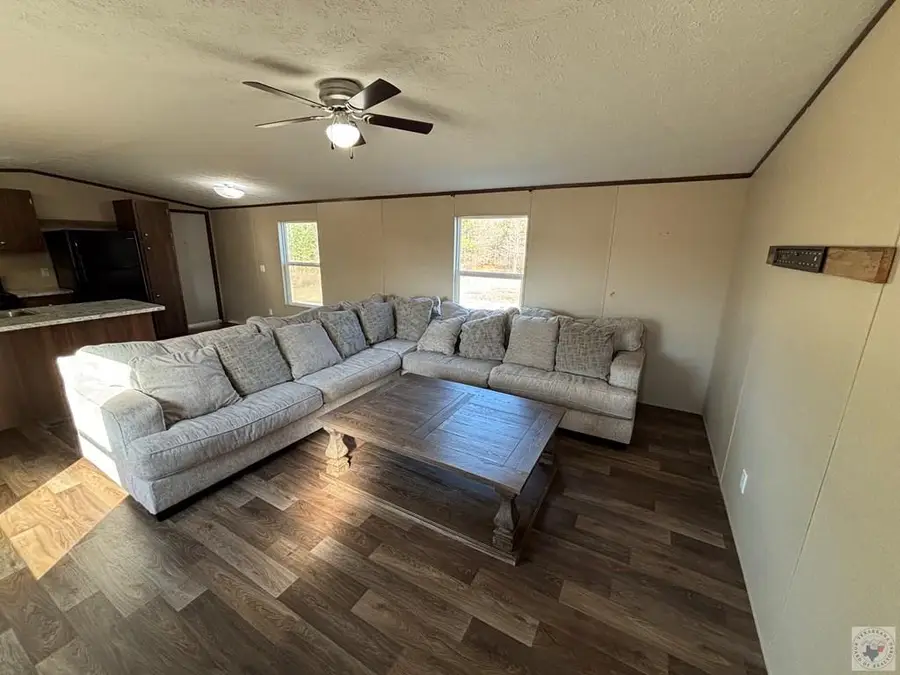 219 S Cr 1001, New Boston, TX 75570 - Image #3