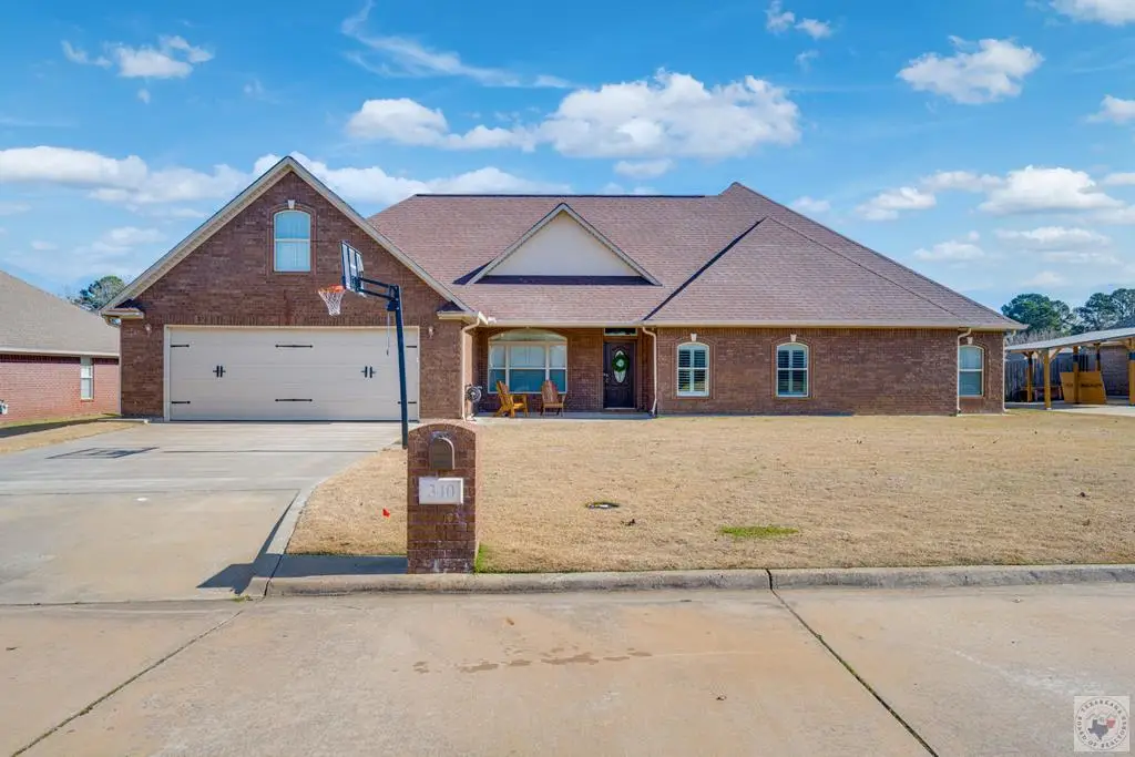 340 Meadowridge Cir, Texarkana, AR 71854 - Image #1