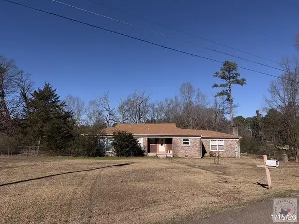 1702 Sunset Dr, Hope, AR 71801