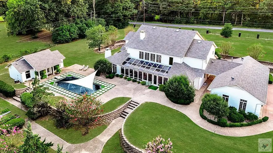 1607 Boston Ave, New Boston, TX 75570 - Image #2