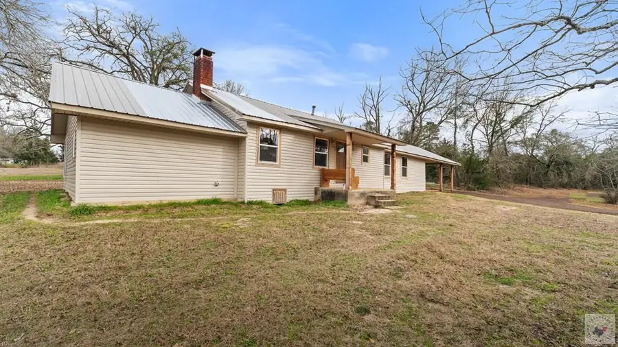 3897 County Road 3110, Atlanta, TX 75551 - #2