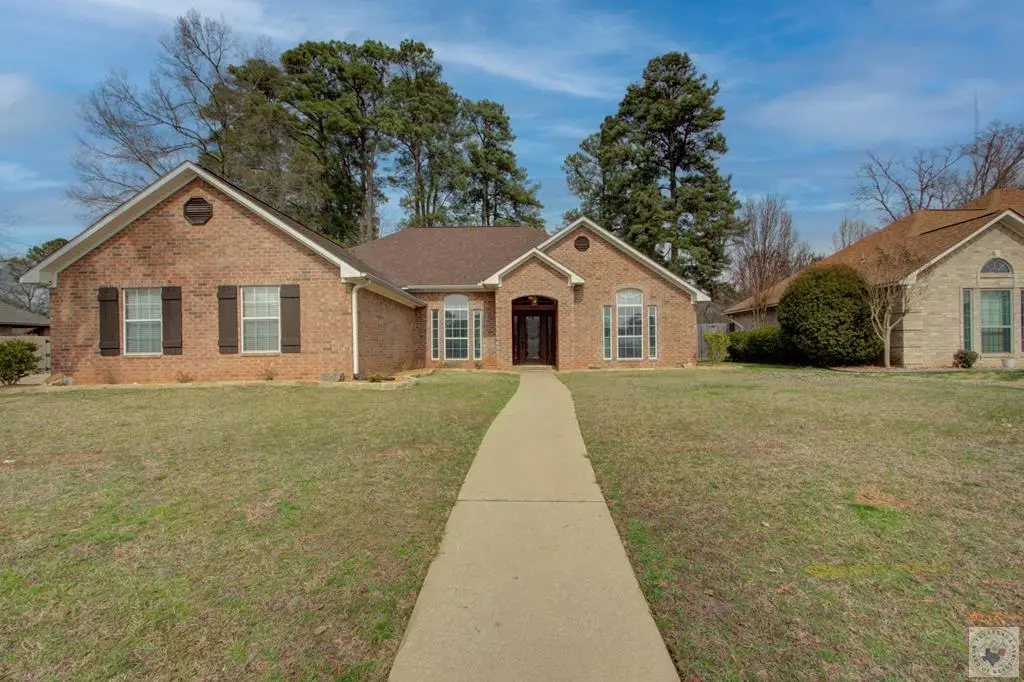 122 Corley Circle, Wake Village, TX 75501 - #1