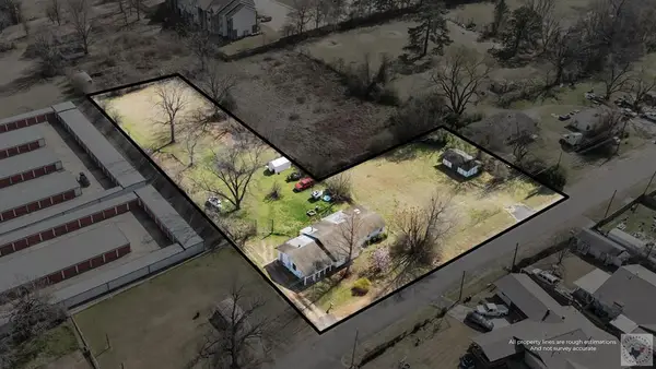 608 Thatcher, Texarkana, AR 71854