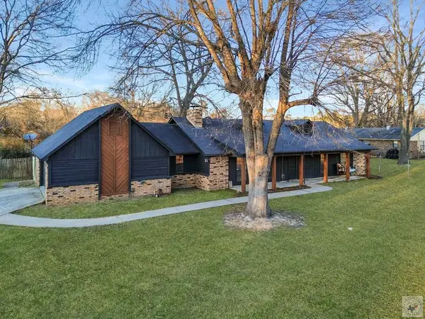 6108 Pebble Brook, Texarkana, TX 75503