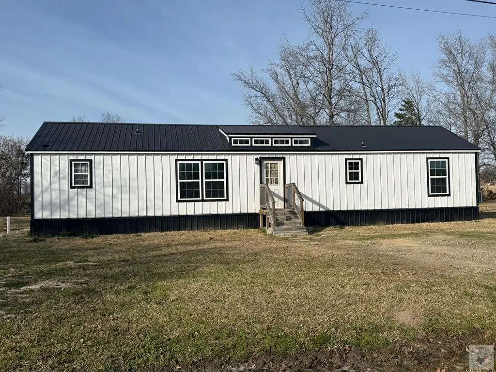 100 Saddlebrook Dr, Lufkin, TX 75559 - #1