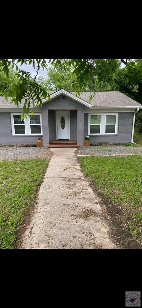 417 S Runnels, DeKalb, TX 75559