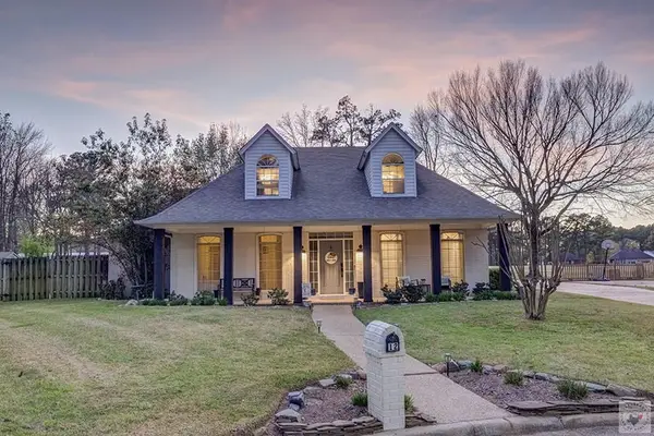 12 Stoneridge Cir, Texarkana, TX 75503