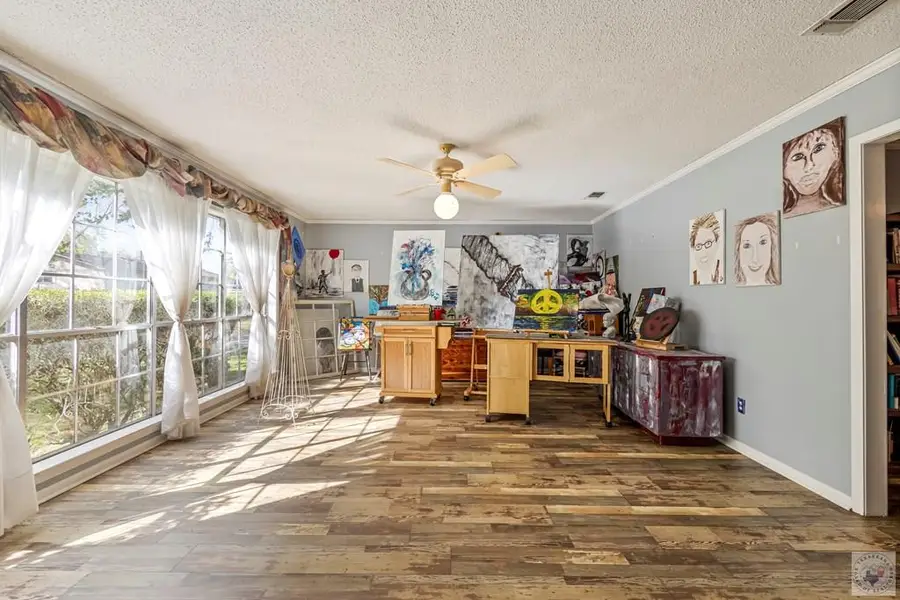 6 Ponderosa Dr, Texarkana, TX 75003 - #2