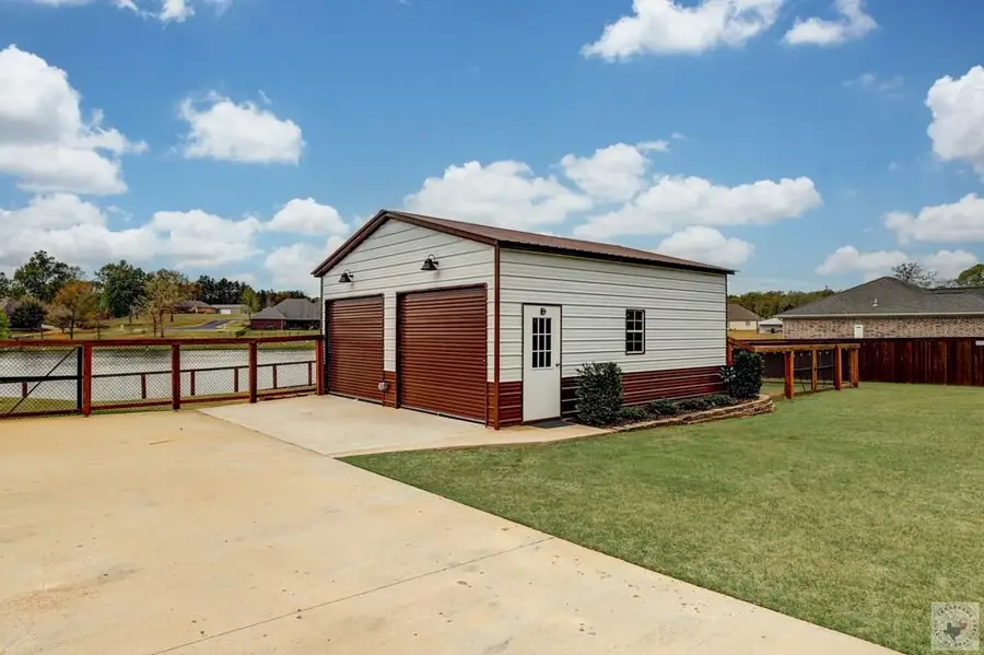 8 Lewis Lane, Texarkana, TX 75501 - #3