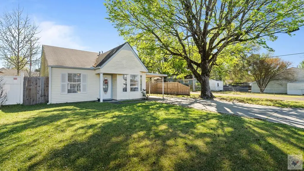 4202 Savannah Cir, Texarkana, AR 71854 - #1
