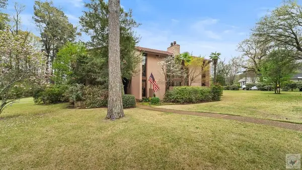 1 Creekwood, Texarkana, AR 71854