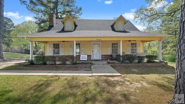 24 Dunham Dr., Texarkana, TX 75503