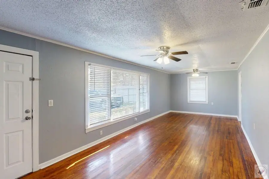 209 Roosevelt, Hooks, TX 75561 - #3