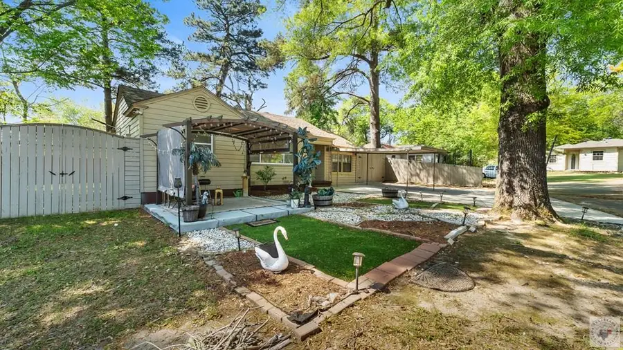 3305 Anthony Dr, Texarkana, TX 75503 - #3