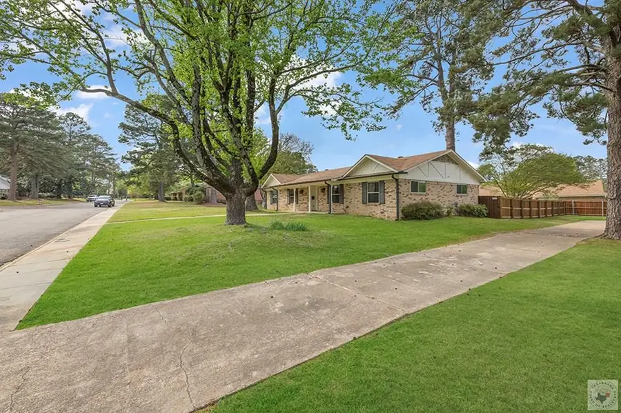 1216 Lavaca, Texarkana, TX 75503 - #3