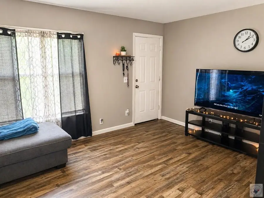 918 Arkansas St., Atlanta, TX 75551 - #2