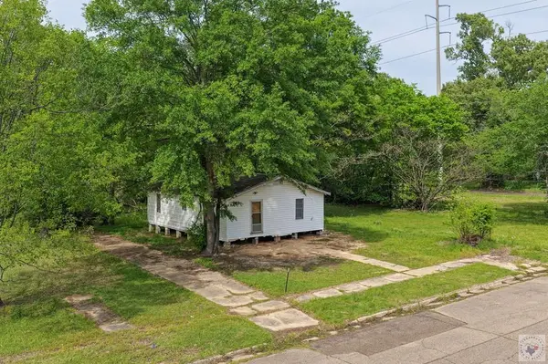 1610 Nolthenius, Texarkana, TX 75501