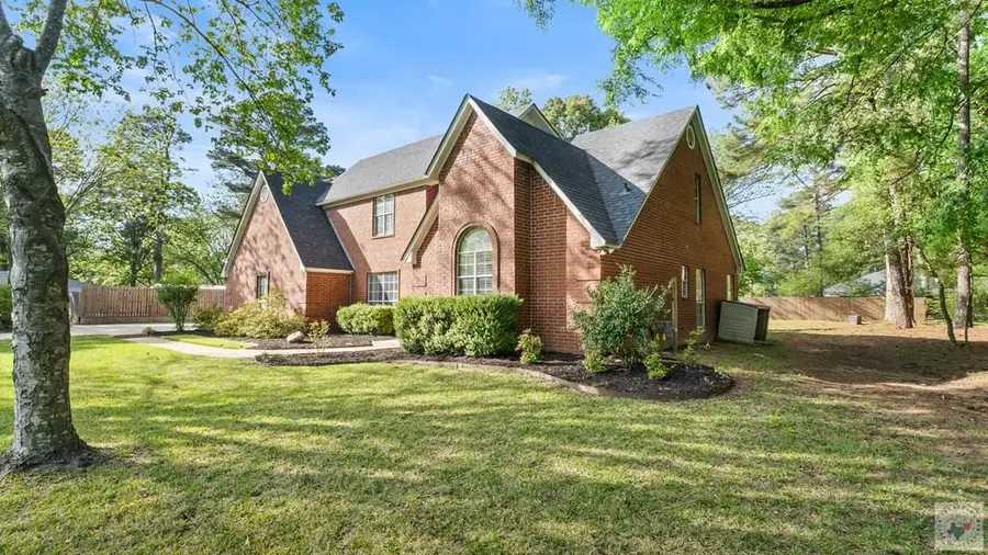 5004 Woodgate Dr, Texarkana, TX 75503 - #2