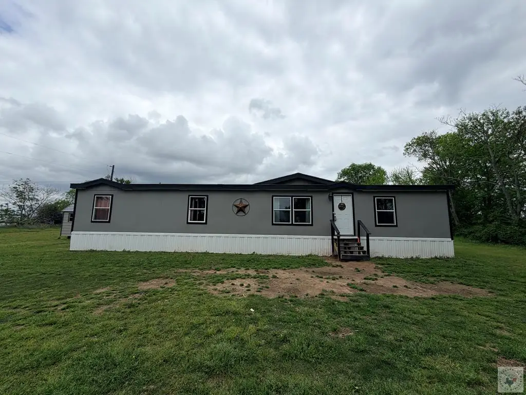 430 County Road 3402, De Kalb, TX 75559 - #1