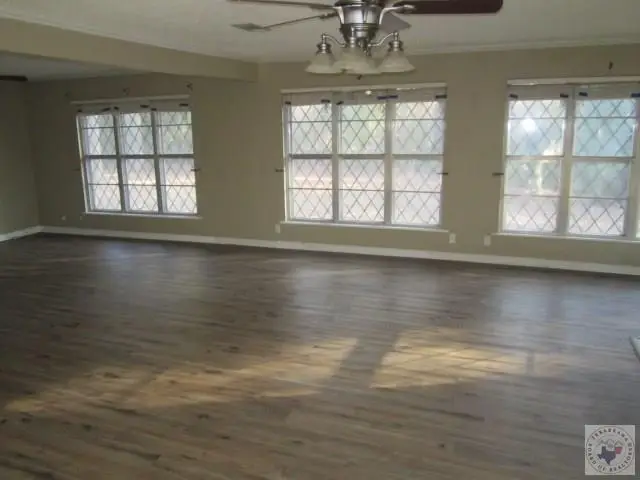 1120 N Kings Hwy, Nash, TX 75569 - #2