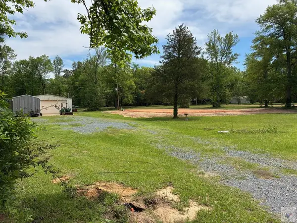 106 Inwood Rd, Texarkana, TX 75503