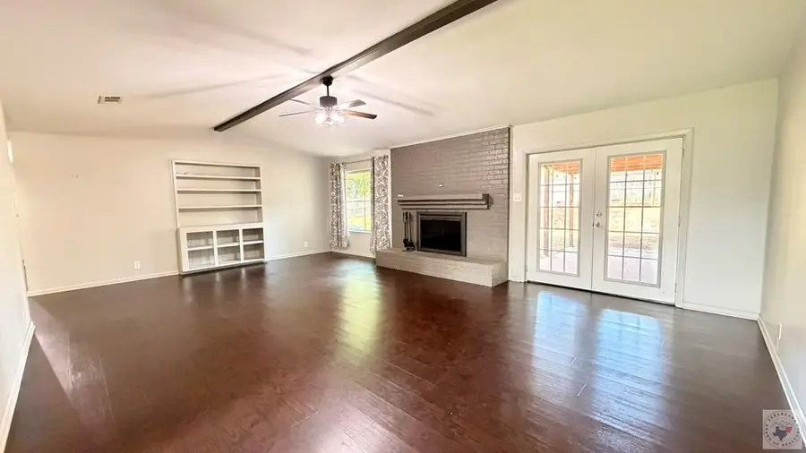 107 Woodland Lake Dr, Atlanta, TX 75554 - #3