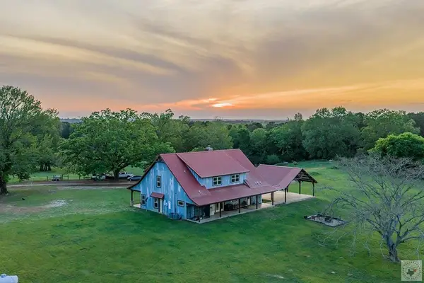 251 County Road 3212, Atlanta, TX 75501