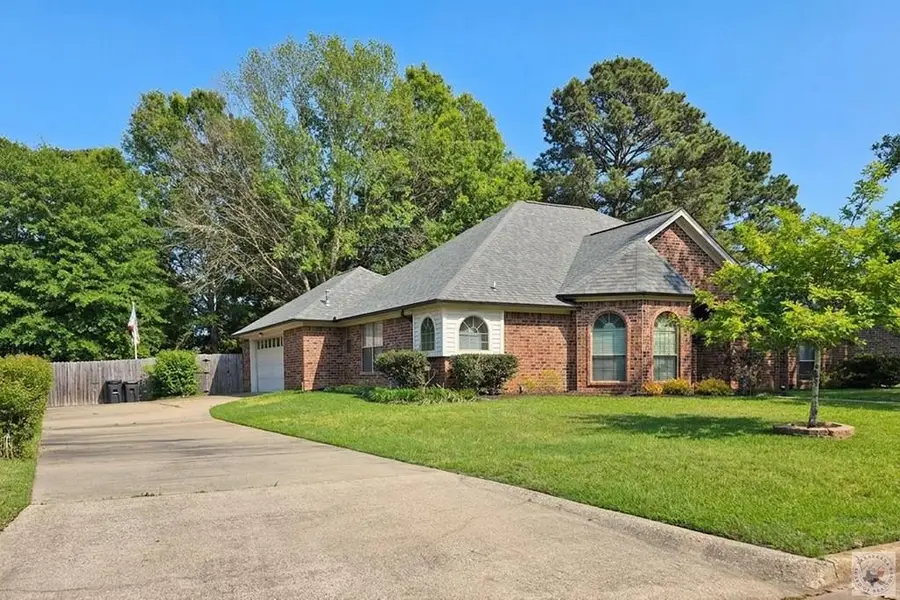 414 Whippoorwill Ln., Wake Village, TX 75501 - #2