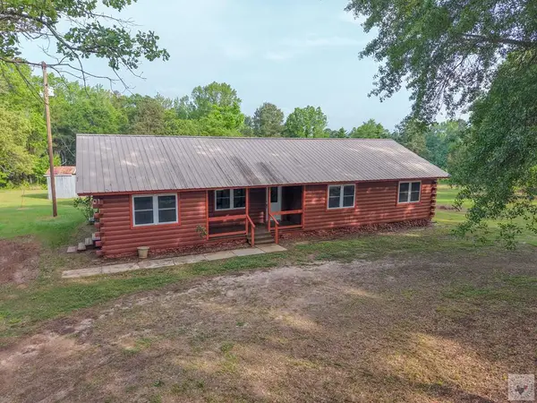 100 County Road 1926, Linden, TX 75563