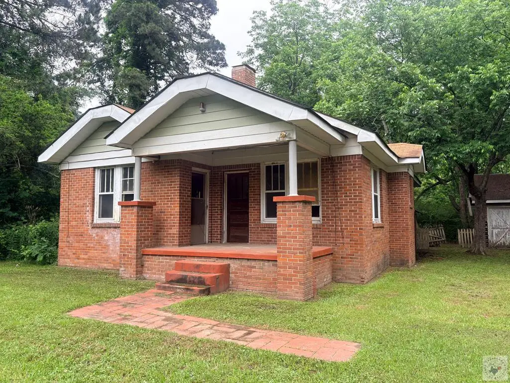 1911 Allen, Texarkana, TX 75501 - #1