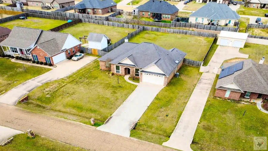 194 Starlite Dr., Texarkana, TX 75501 - #2