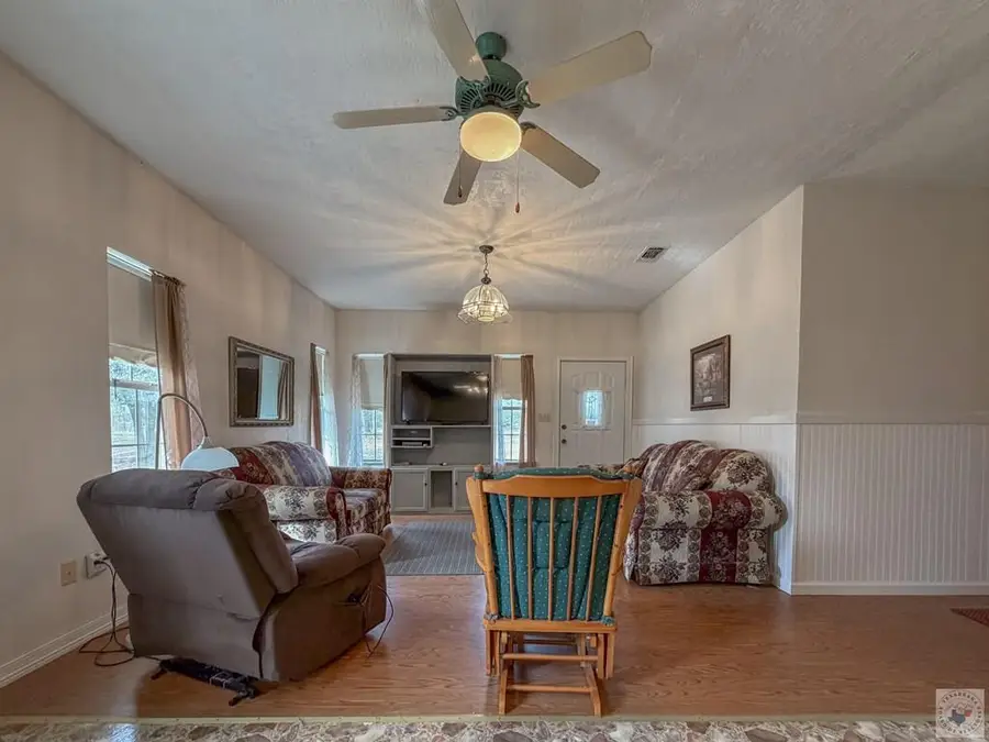 66 Waterplant Rd, Haworth, OK 74740 - #3