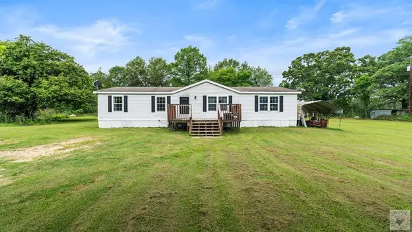 2440 County Road 4126, New Boston, TX 75570