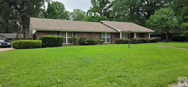 38 Broadmoor, Texarkana, AR 71854