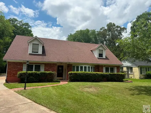 3215 Pine, Texarkana, TX 75501
