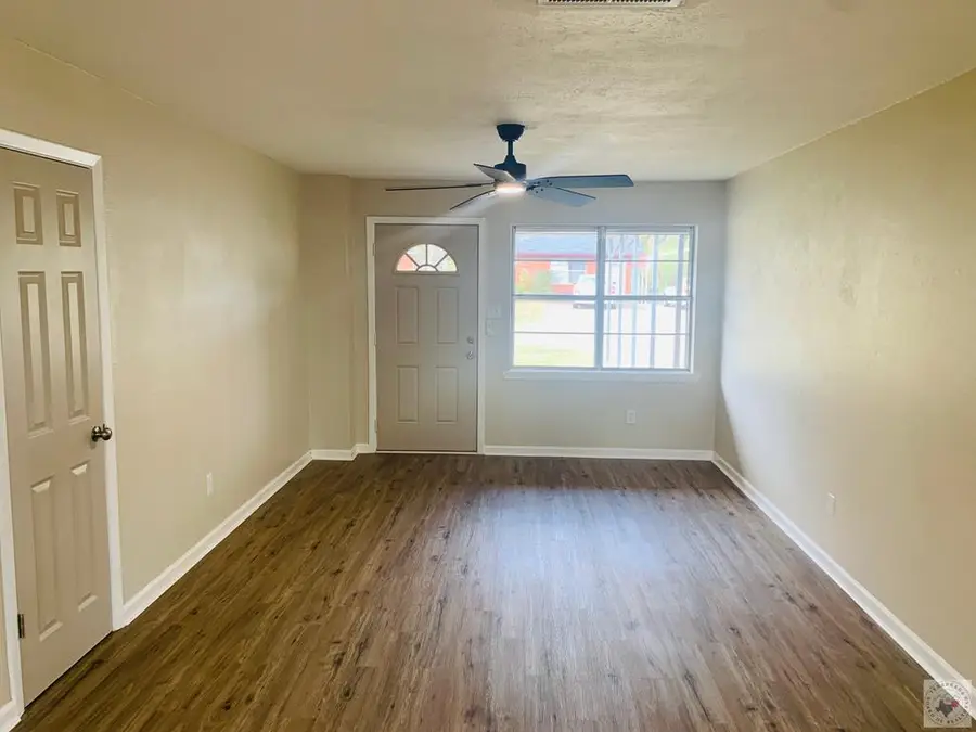 904 Becky, Queen City, TX 75572 - #3