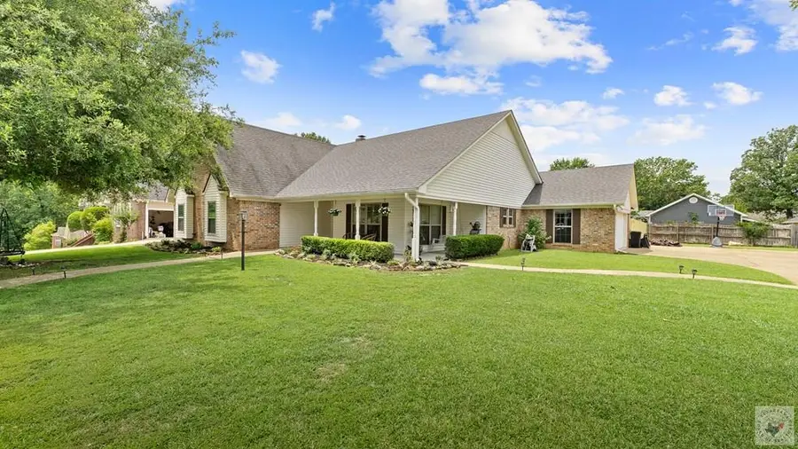 7001 Forest Oak Dr., Texarkana, AR 71854 - #2