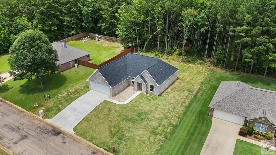 801 Willow Oak Drive, Atlanta, TX 75551 - #2